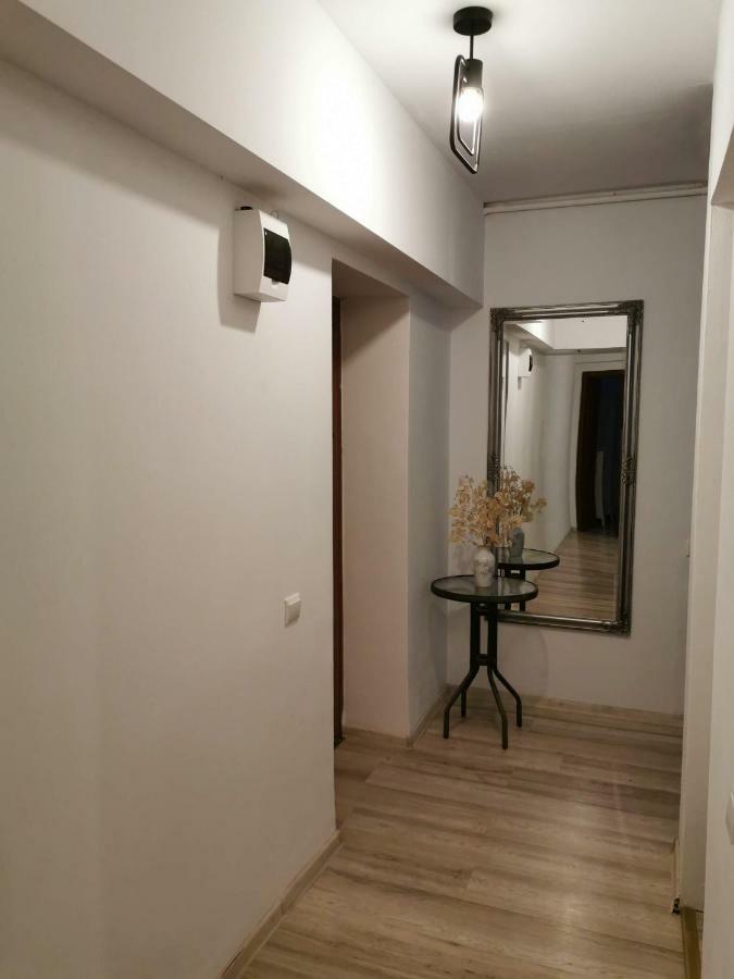Târgu-Mureş Youth Central Apartment מראה חיצוני תמונה